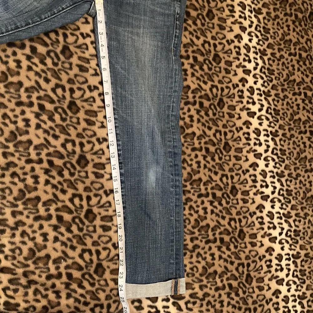 2 for $25 CAbi Jeans Women’s Size 0 Boyfriend Fit Style #917 Medium Wash Jeans - Picture 11 of 11